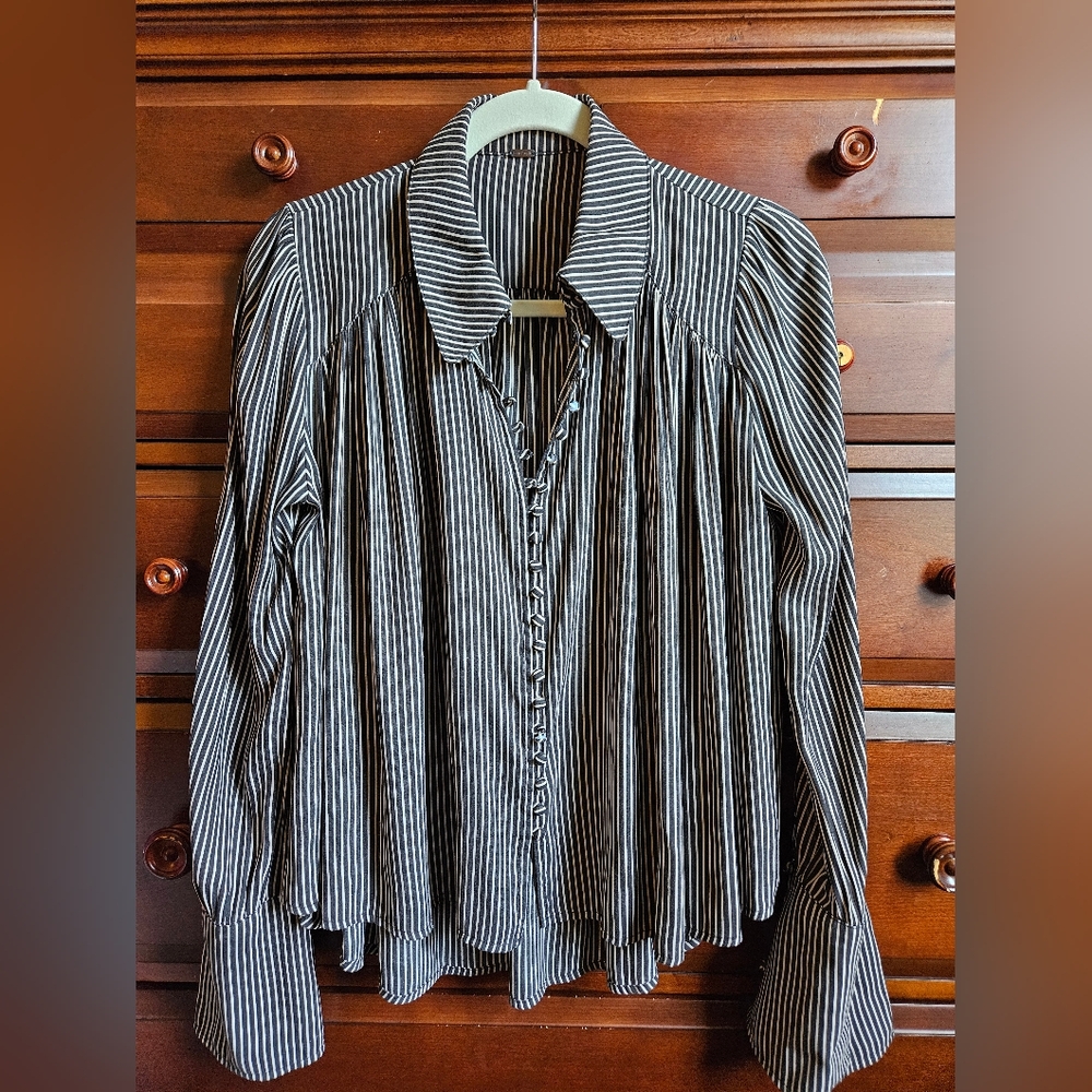 Free People oversized striped flowy blouse size small or medium black & white
